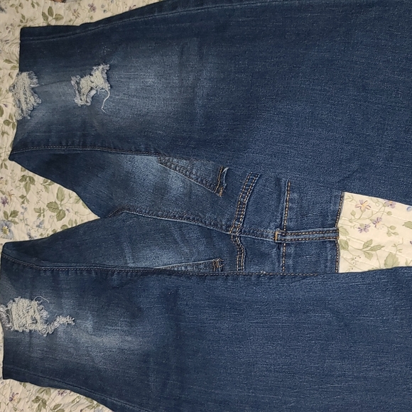 Pants - Picture 2 of 3